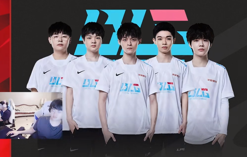 到俱乐部的 到俱乐部的